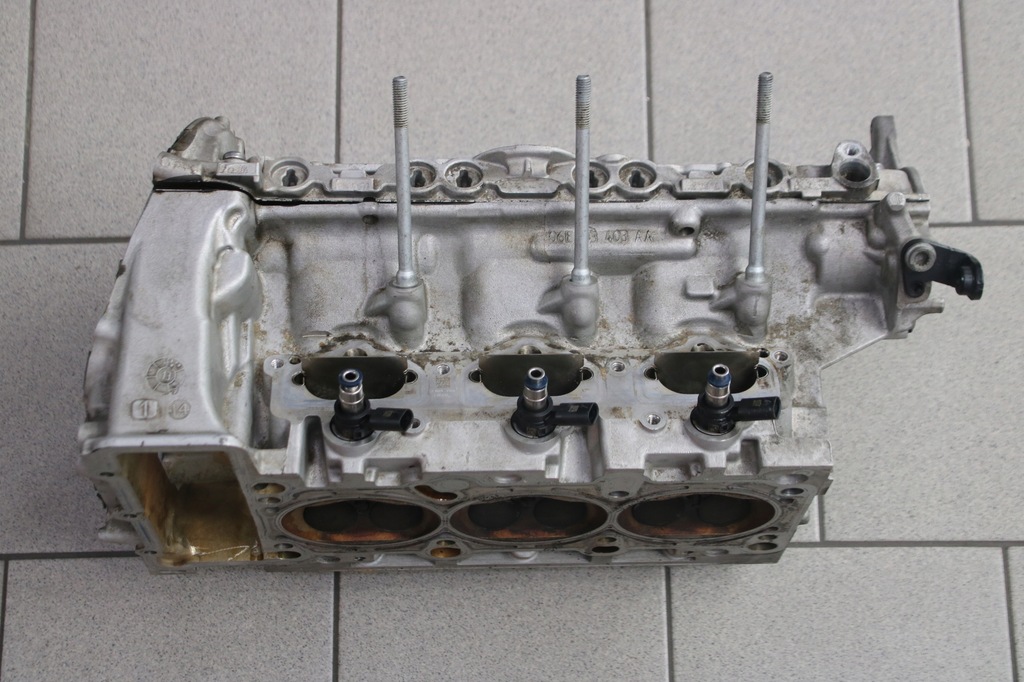 фото №10, Audi a8 d4 3,0 tfsi crec головка ліва 06e103403aa