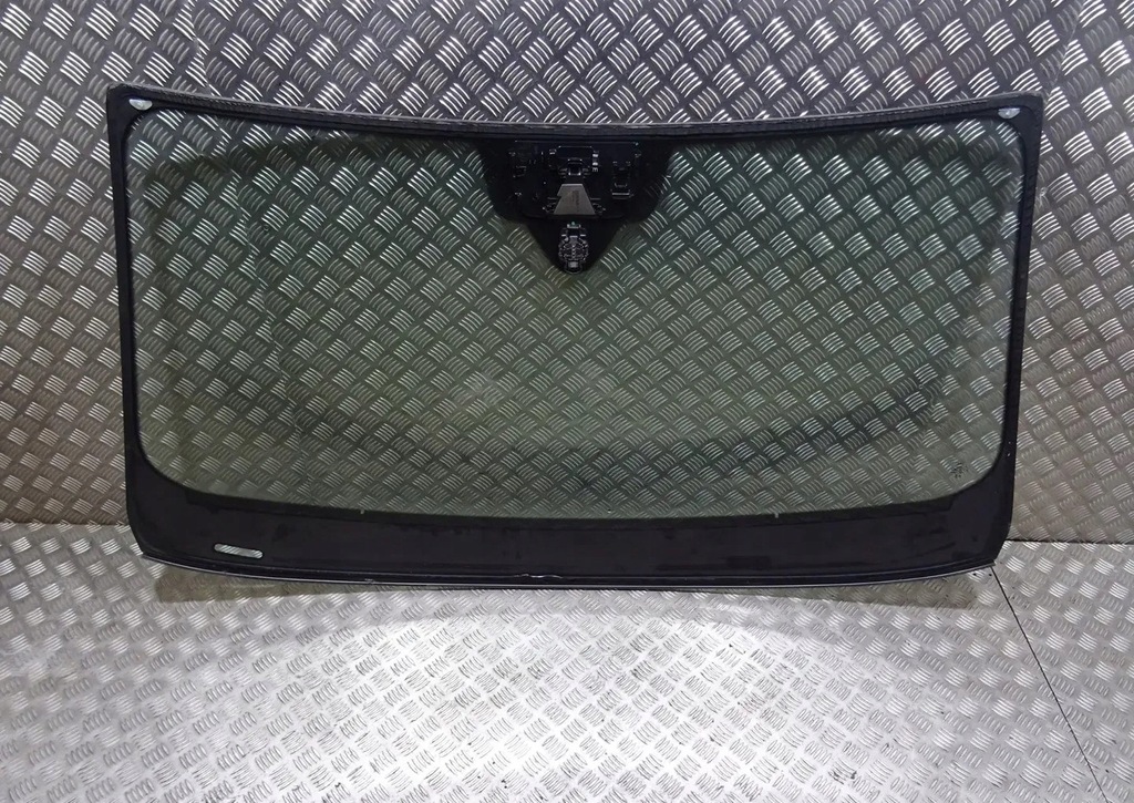 фото №1, Bmw x6 g06 стекло перед лобовое 2021r