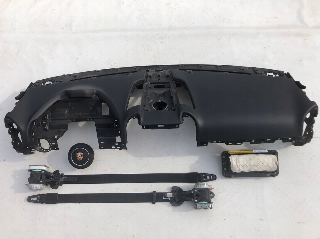 фото №1, Porsche cayene 7p панель приладів панель приладів консоль подушки безпеки