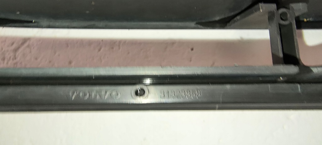 Решётка бампера перед volvo s60 v60 рестайлинг  13-18 Доставка