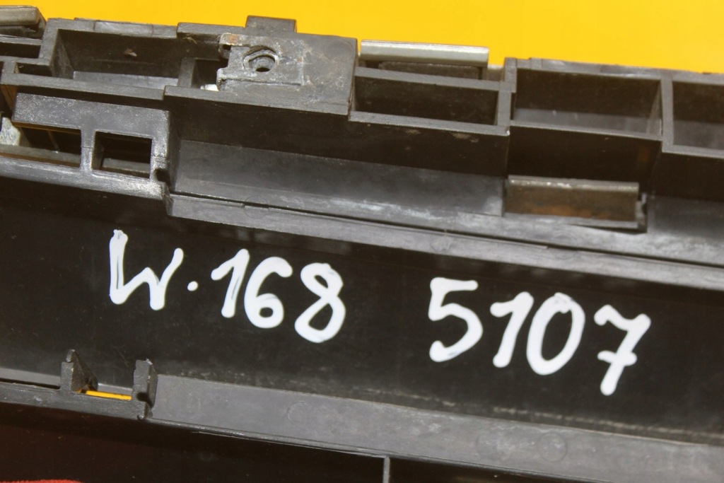 Решётка решётка радиатора решётка радиатора бампера mercedes w168 a klasa 1688800983 в Украине