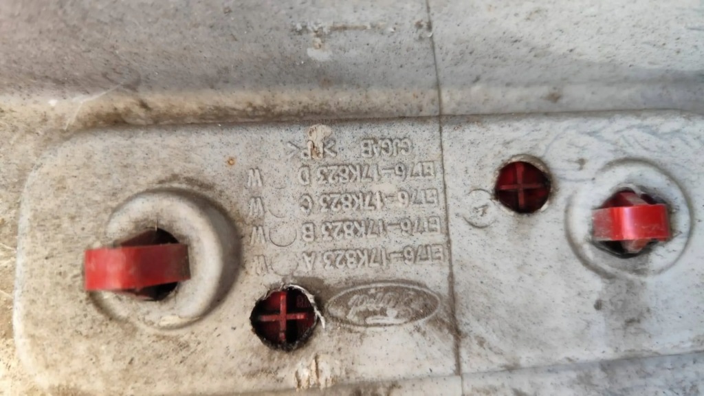 фото №8, Ford transit courier mk2 бампер задня et76-17k823-a оригінал