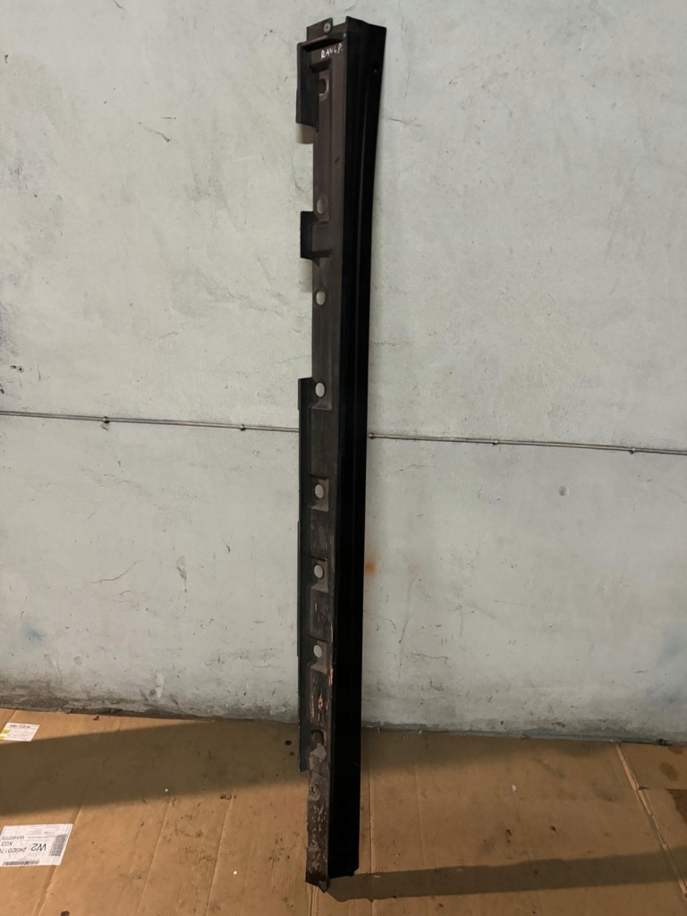 фото №1, Молдинг порог правая toyota rav4 rav 4 v 2019-2022 w-wa