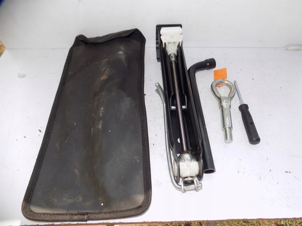 фото №1, Домкрат набор комплект подъемник болт opel zafira a