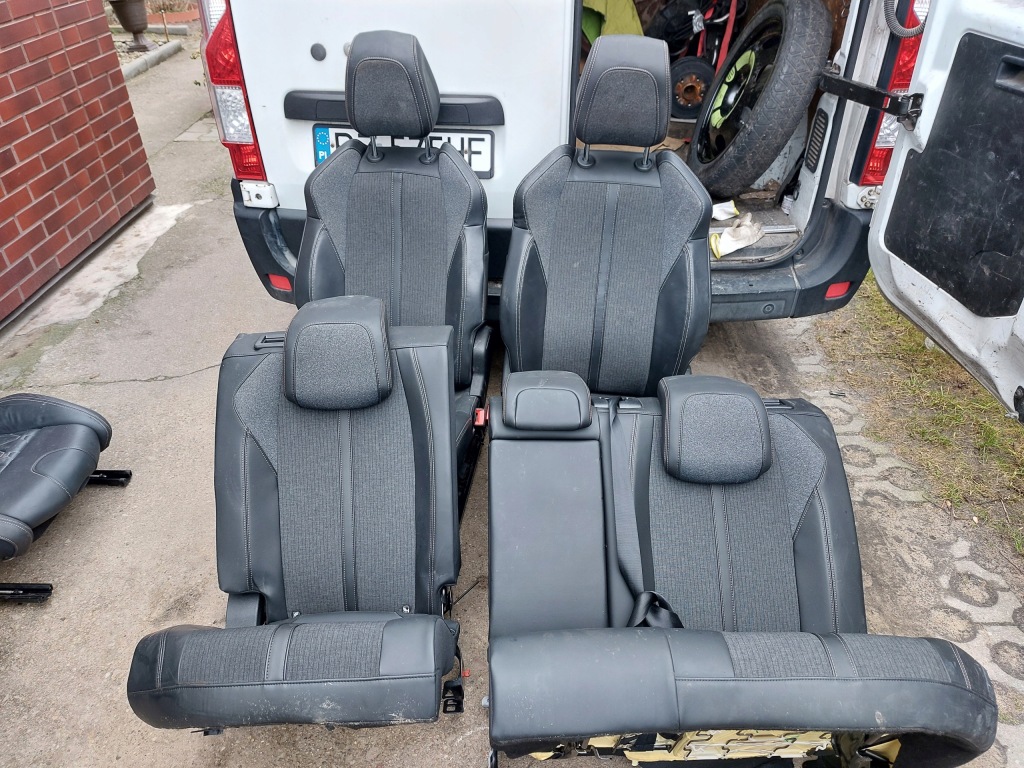 фото №1, Сиденья заднее сиденье peugeot 3008 ii 17- gt line europa