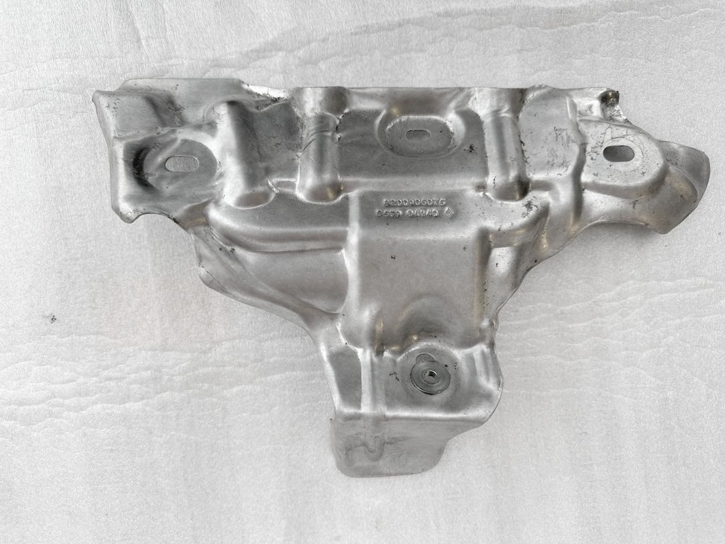 фото №1, Защита тепловая коллектор 8200906076 renault master 2,3dci movano