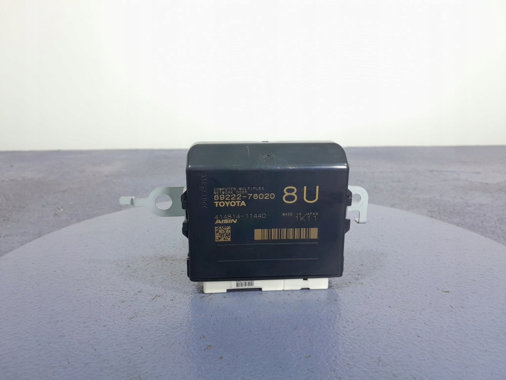 Купить Lexus ux 250h модуль блок управления дверь 89222-76020