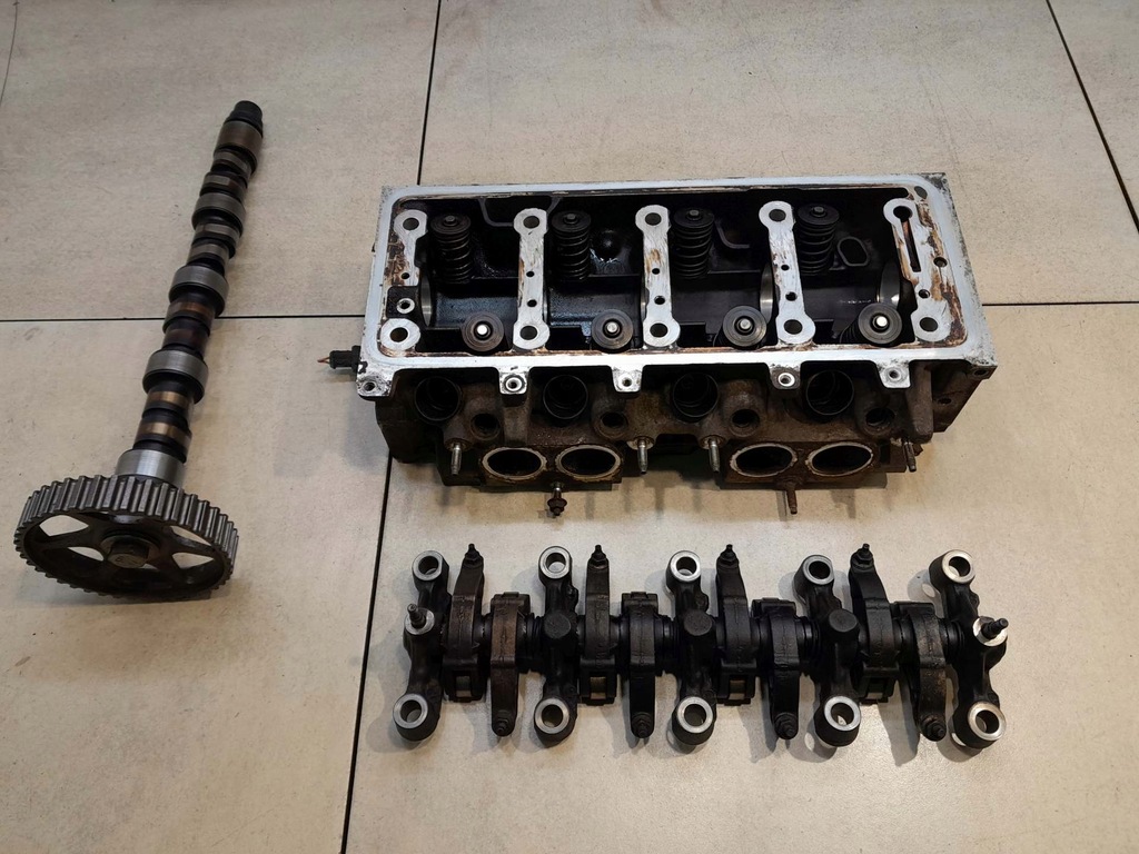 фото №1, Головка циліндрів peugeot 206 1.6 nfz 96249207