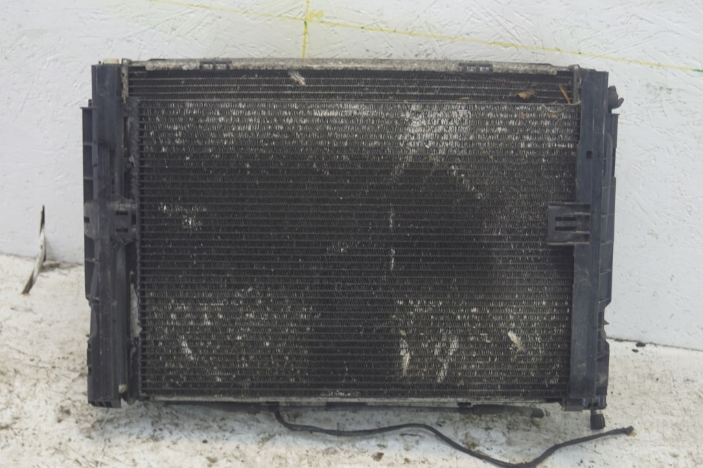 Радиатор вентилятор bmw e90 e91 2.0b в Украине