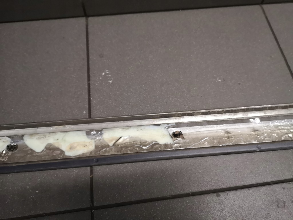 фото №12, Молдинг двері правий перед audi a8 d3 4e0853964b