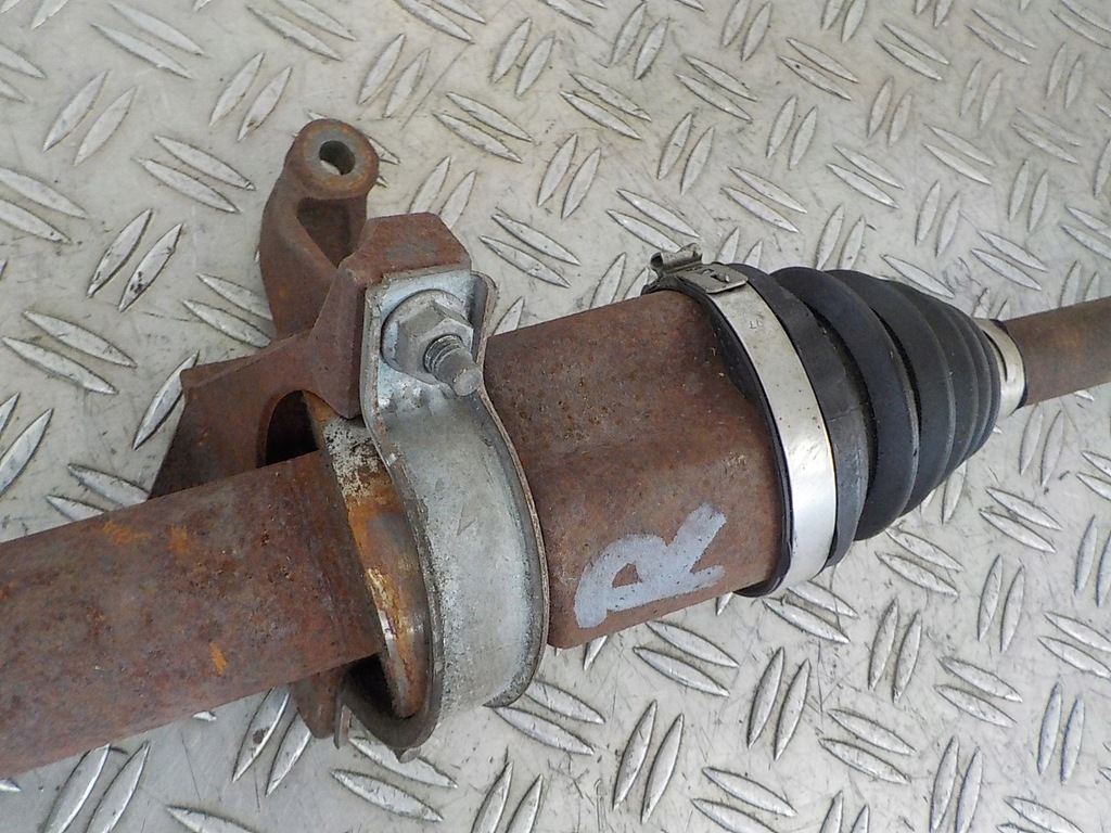 фото №3, Ford fiesta mk7 1.6 приводной вал перед правая