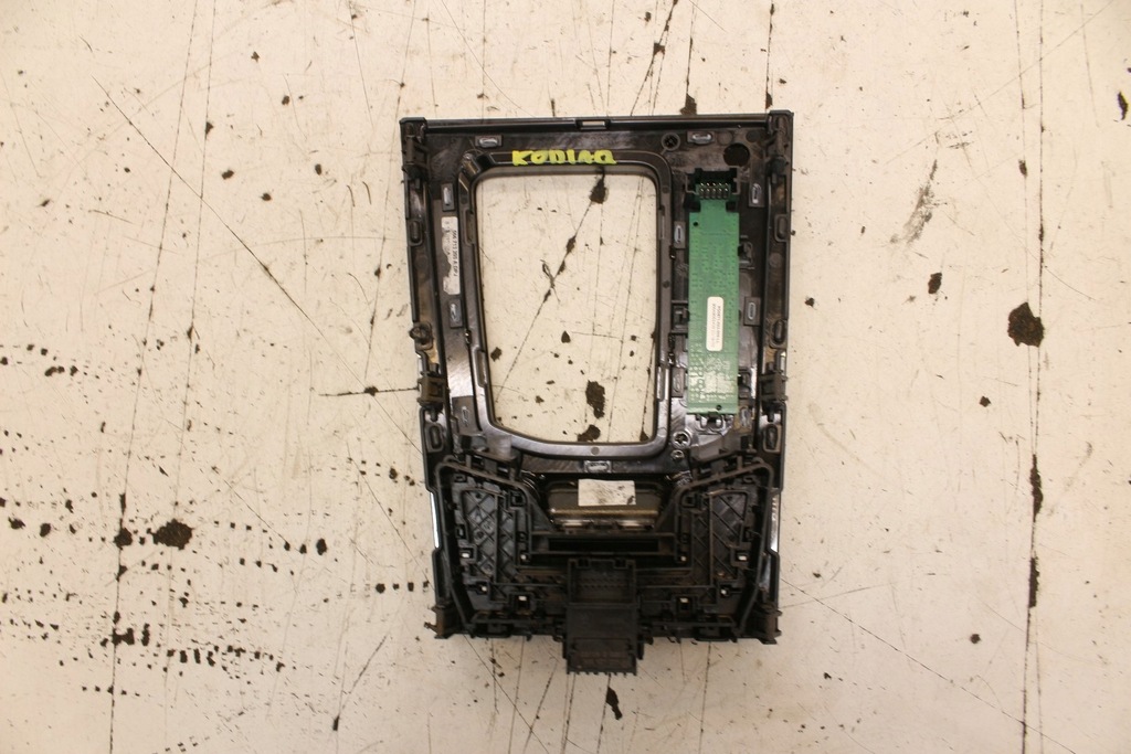 фото №4, Рамка панель передач skoda kodiaq автоматическая коробка передач