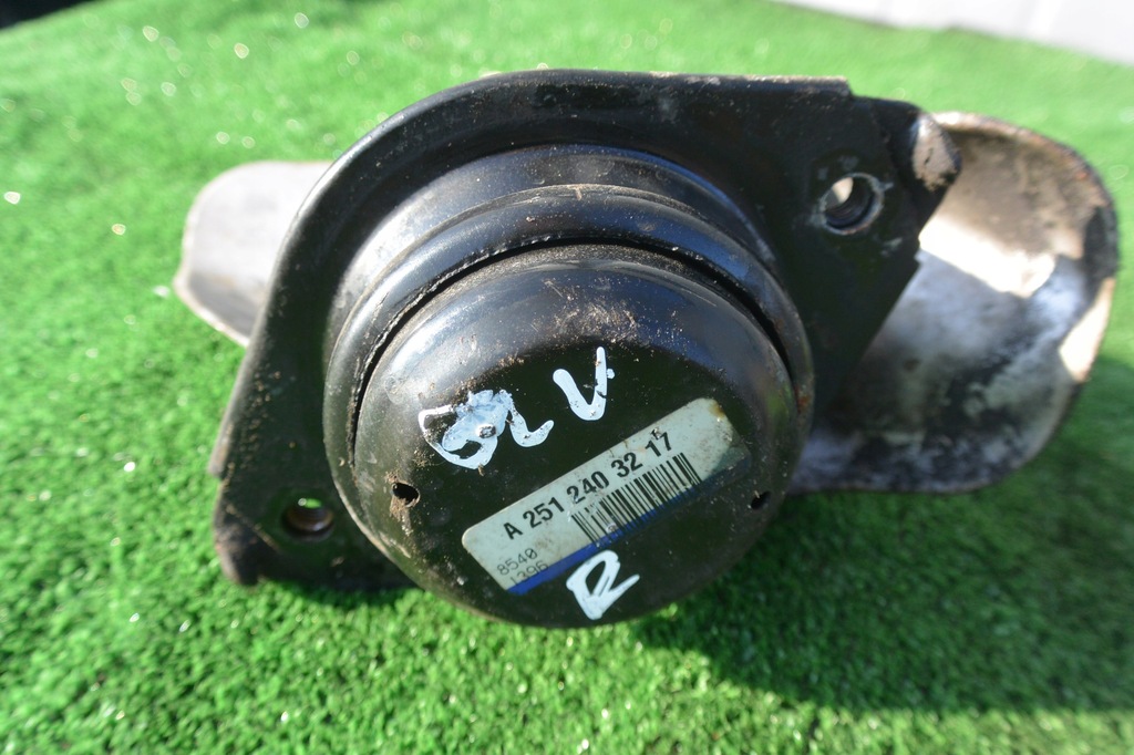 фото №5, Подушка двигателя mercedes 5.5 4.7 5.5 gl x164 ml w164