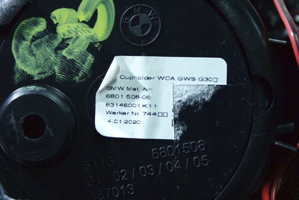 фото №11, Bmw g30 g31 бардачок кронштейн na чашки напої 9330629 8071700 9388155 6801508