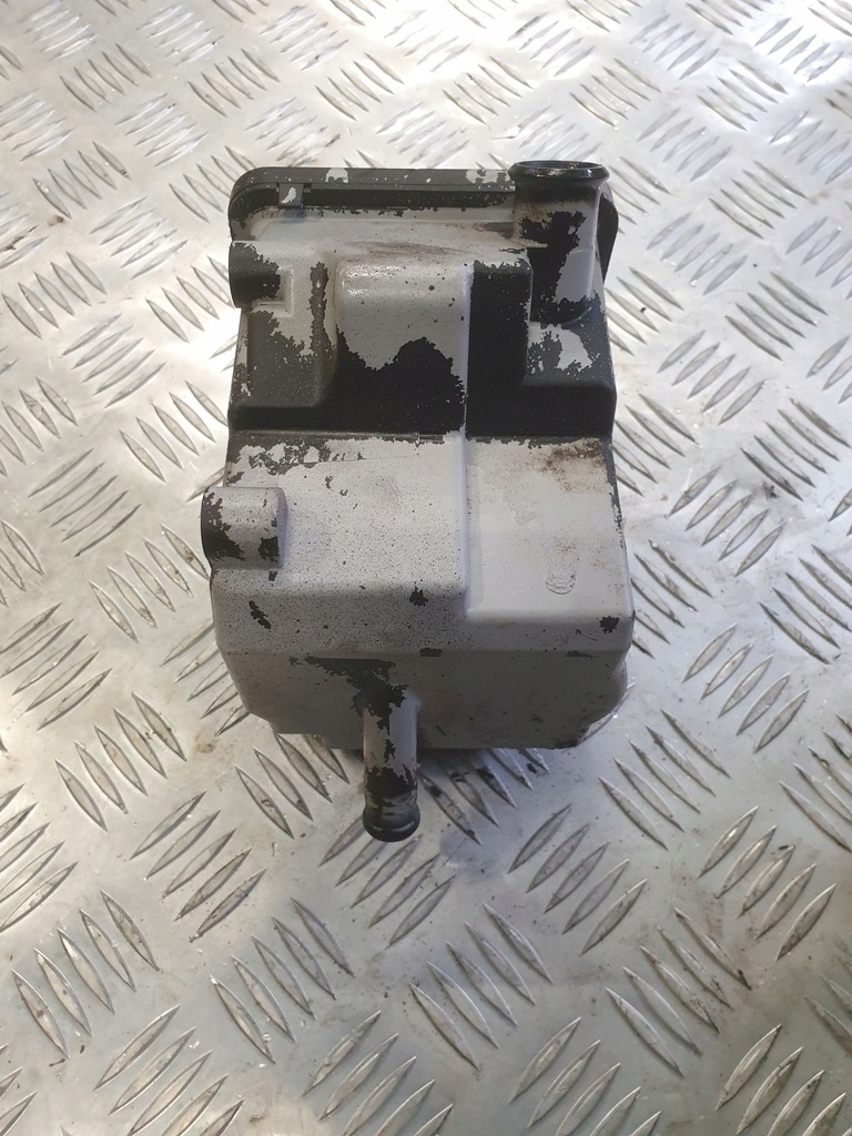 фото №4, Вентиляція картера двигуна iveco eurocargo tector