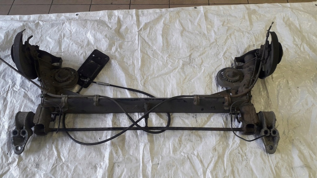 фото №1, Балка задня задня os oś задня задня skoda superb 01-08