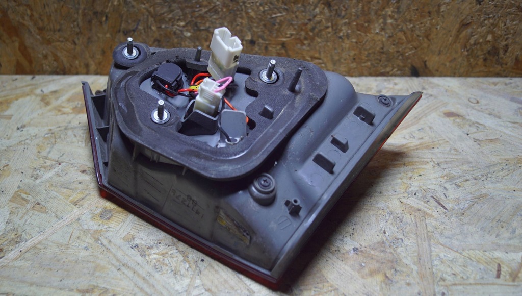 фото №10, Hyundai i40 kombi лампа лівий задня w кришка s2223