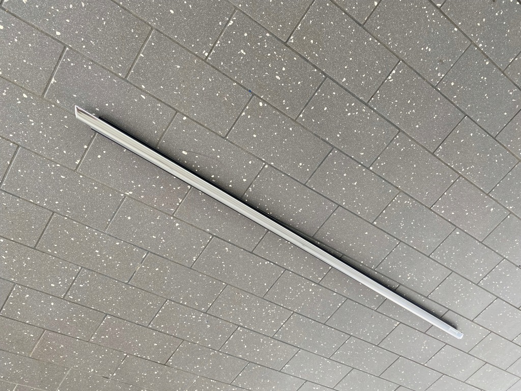 фото №1, Молдинг дверь правый перед porsche cayenne 7p 7p5