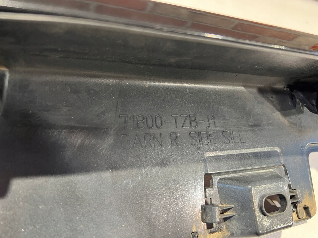 фото №14, Молдинг поріг права honda fit rs 20- 71800-tzb-j1