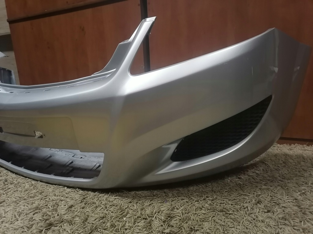 Бампер zafira b z157 рестайлинг  с решётки Киев