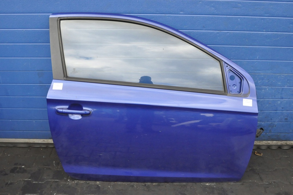 фото №1, Hyundai i20 двері правий перед передні 3d