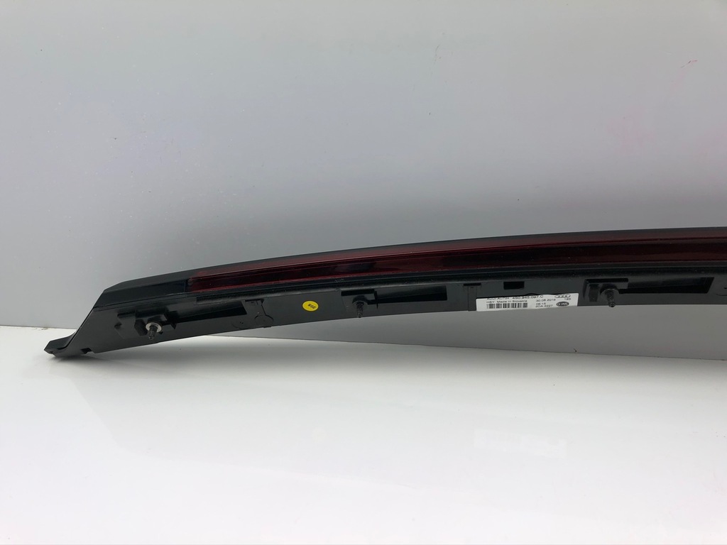 фото №4, Третий свет стоп-сигнал стоп audi r8 4s0945097c