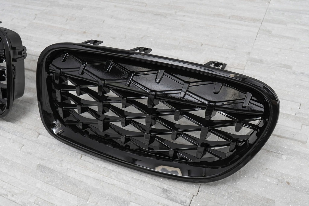 фото №10, Решітка радіатора передній чорний diamond bmw seria 5 f10 09-17