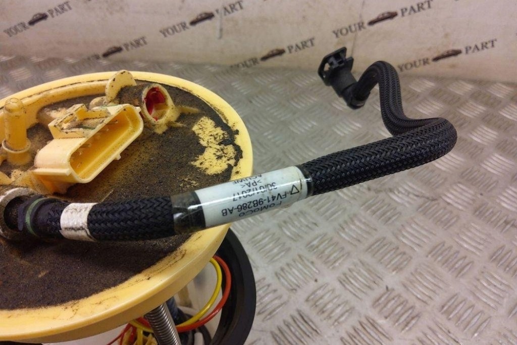 фото №6, Насос бака топлива opel grandland x 75 0580203222 1.56l дизель 88kw 2018