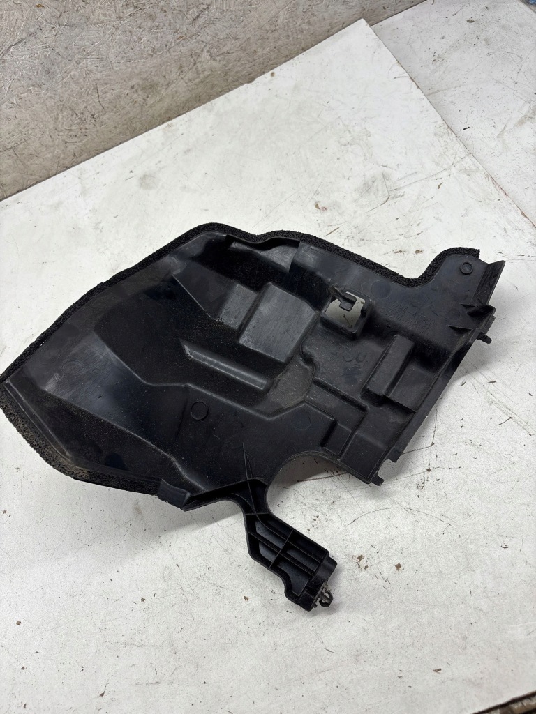 фото №2, Lexus rx 450h 2020 ветровик капот / крышки передней