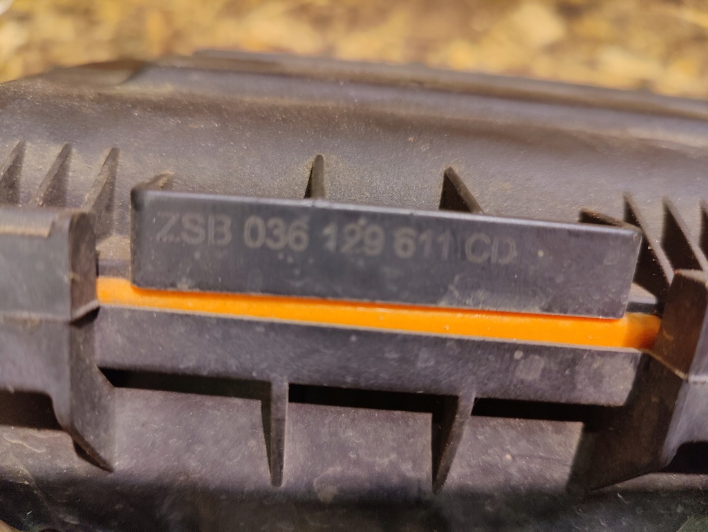 фото №5, Корпус фильтра воздуха 1.4 vw skoda 036129611cd