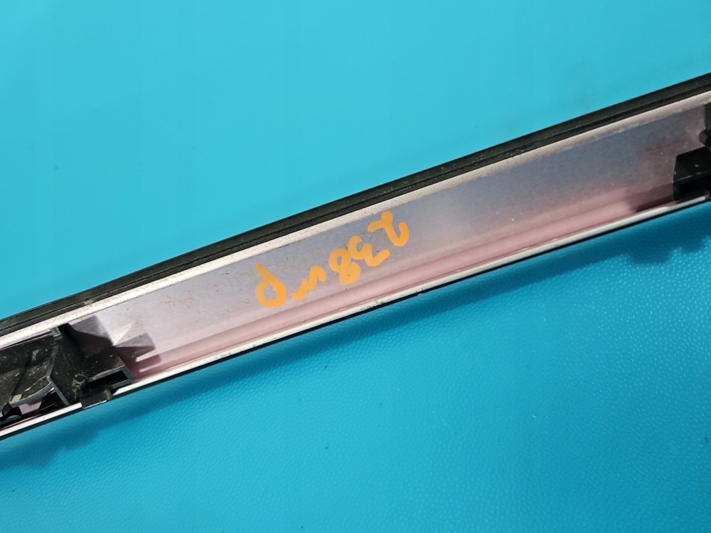 Молдинг кровельная правая крыша mercedes a w176 Доставка