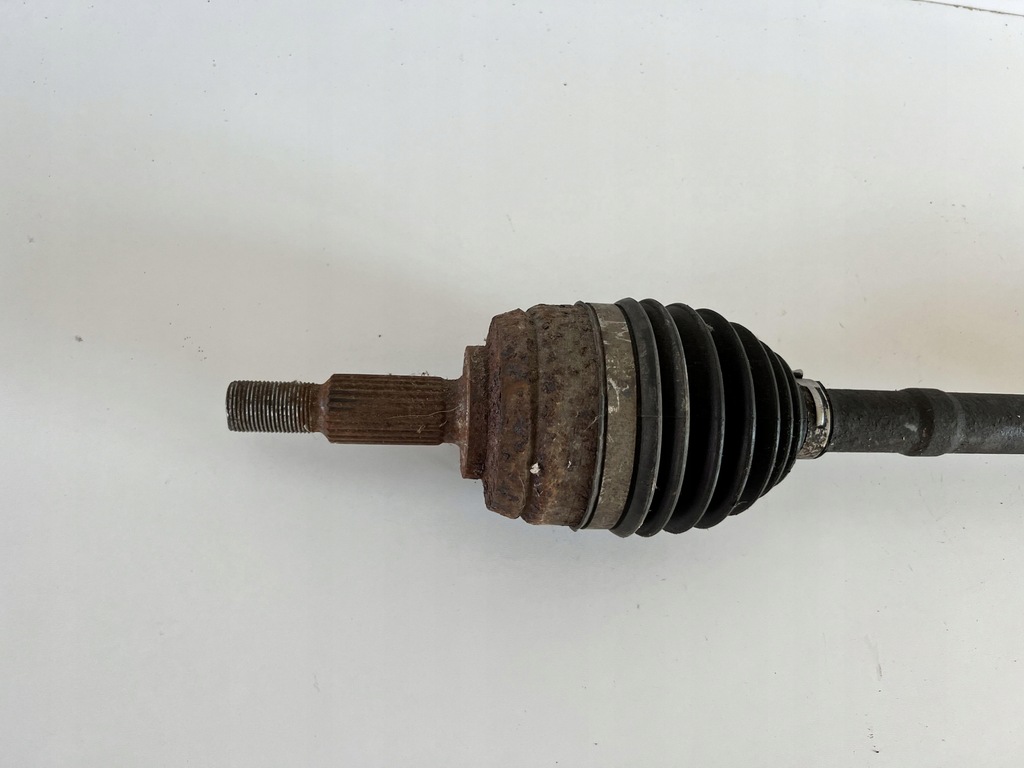 фото №4, Dacia duster 1.2 tce приводной вал левая перед