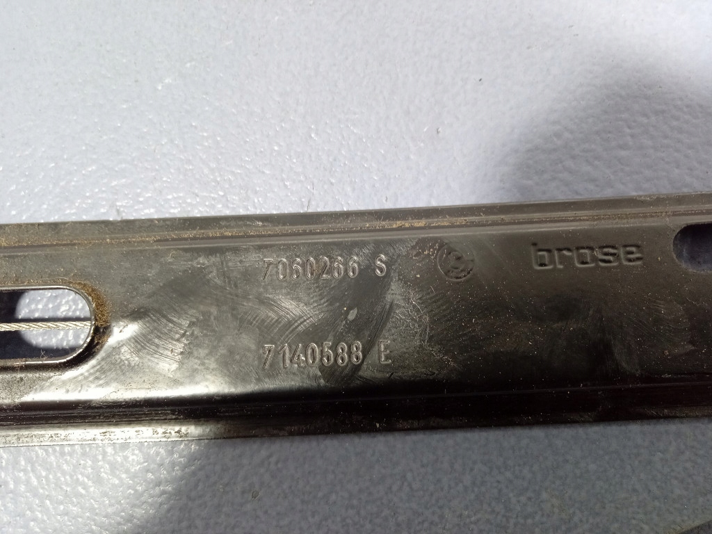 Bmw 3 e90 e91 подъемник стекло перед правый 7060266 Недорого