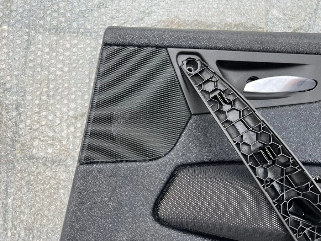 фото №10, Bmw x3 e83 prelci обшивка двері правий задня матеріал