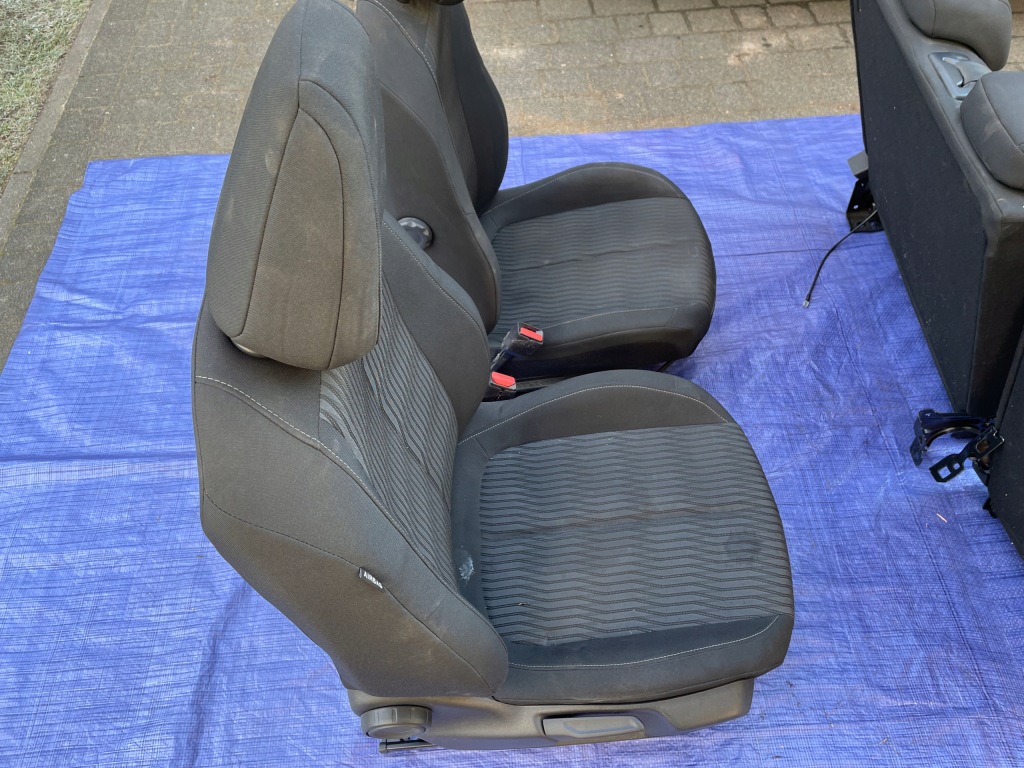 фото №5, Peugeot 308 t9 sw kombi сиденья задняя заднее сиденье ремни защёлки
