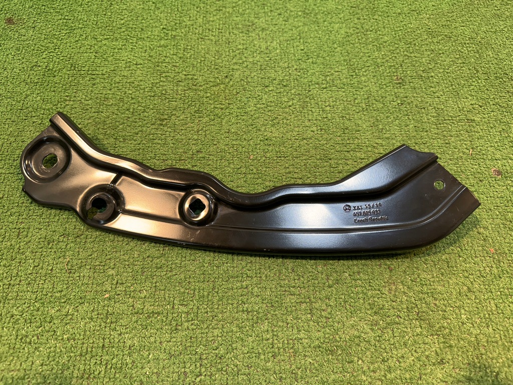 фото №1, Skoda scala панель фары лампы кронштейн поперечина правый перед передний 657805932