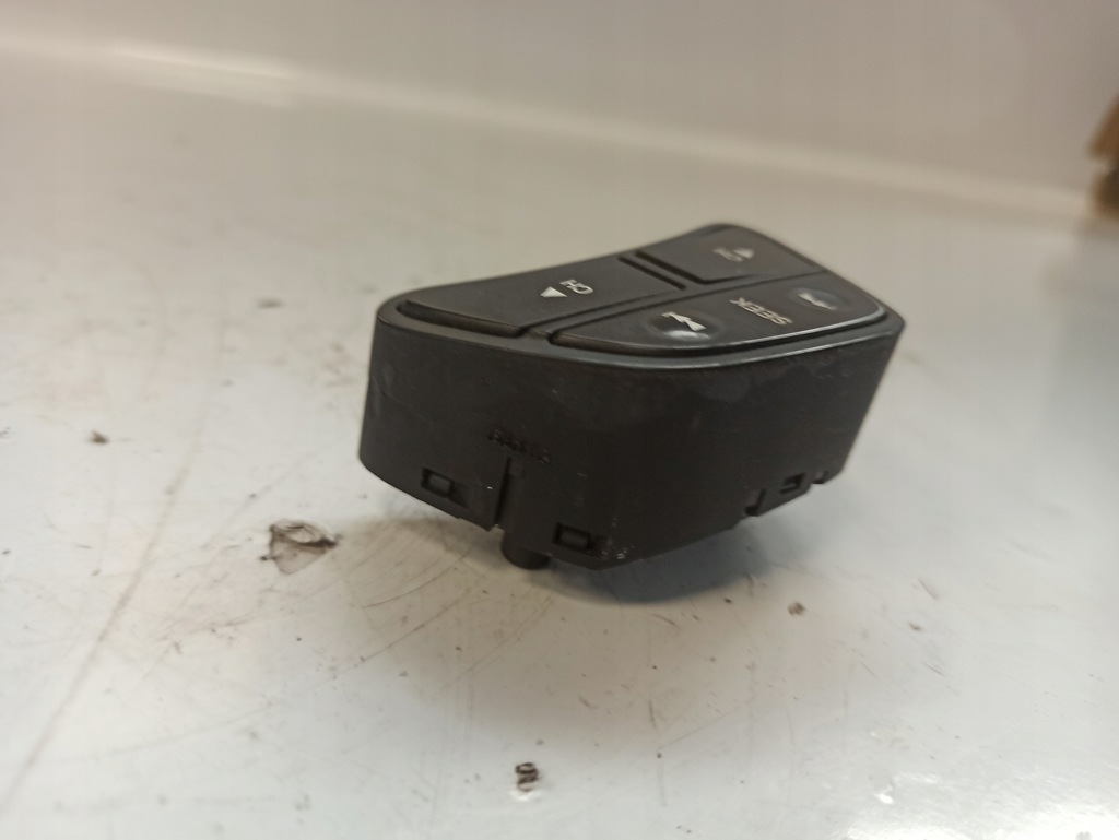 фото №7, Kia ceed i кнопка мультифункция руля