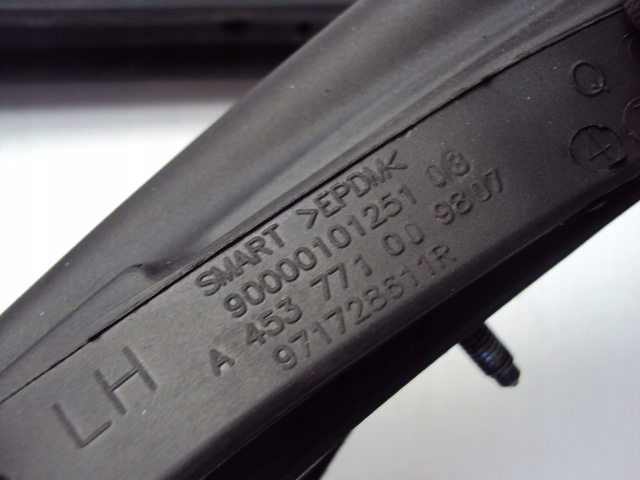 Ущільнювачі дах двері smart a453 eq кабріолет  2019- Зі Шроту