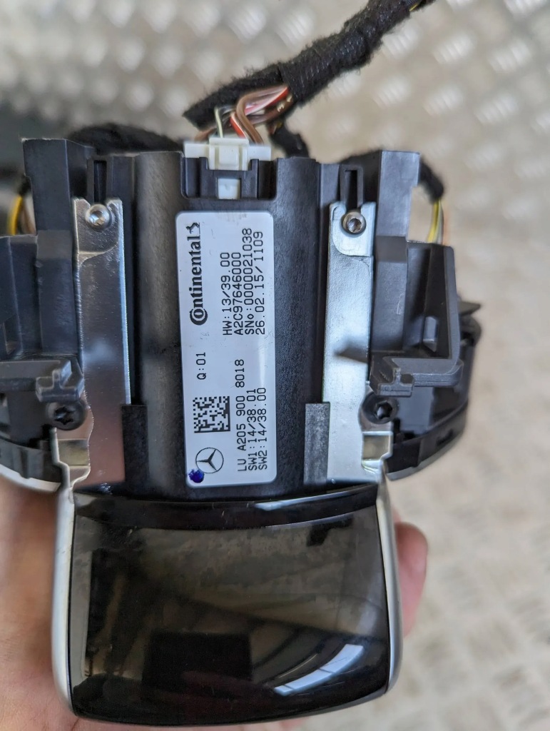 фото №7, C-klasa w205 2014-2021 1.6 dci домкрат перемикач передач