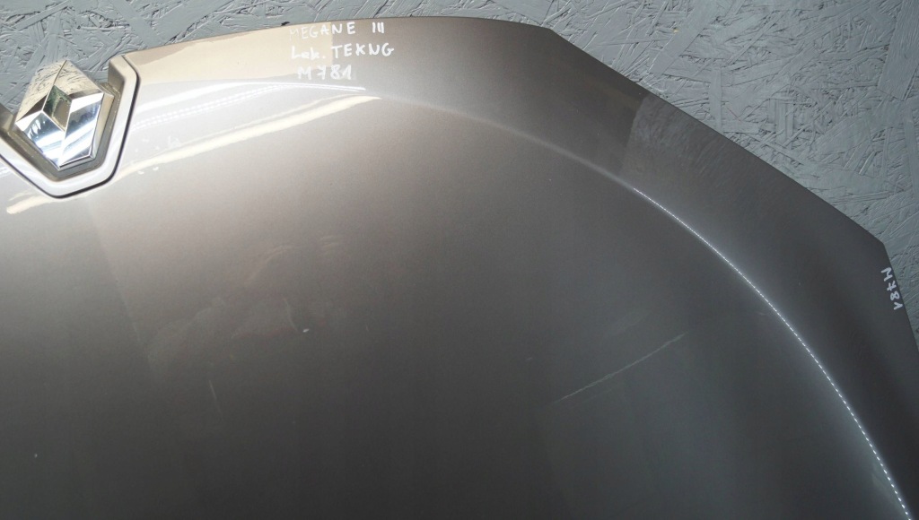 Renault megane 3 капот крышка двигатель tekng m781 в Украине