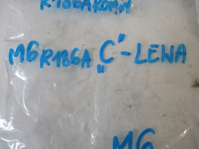 Peugeot 307 sw кронштейн  бампера заднего левая новый 7414aj 9640538680 Доставка