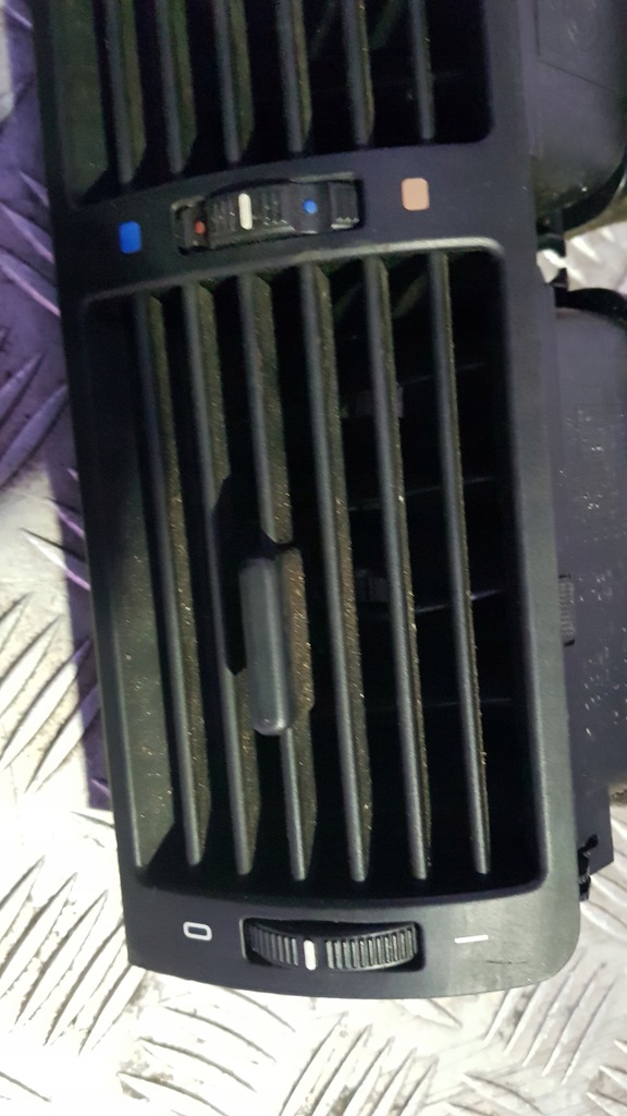 фото №5, Bmw e46 решётка средняя обдув 8391179