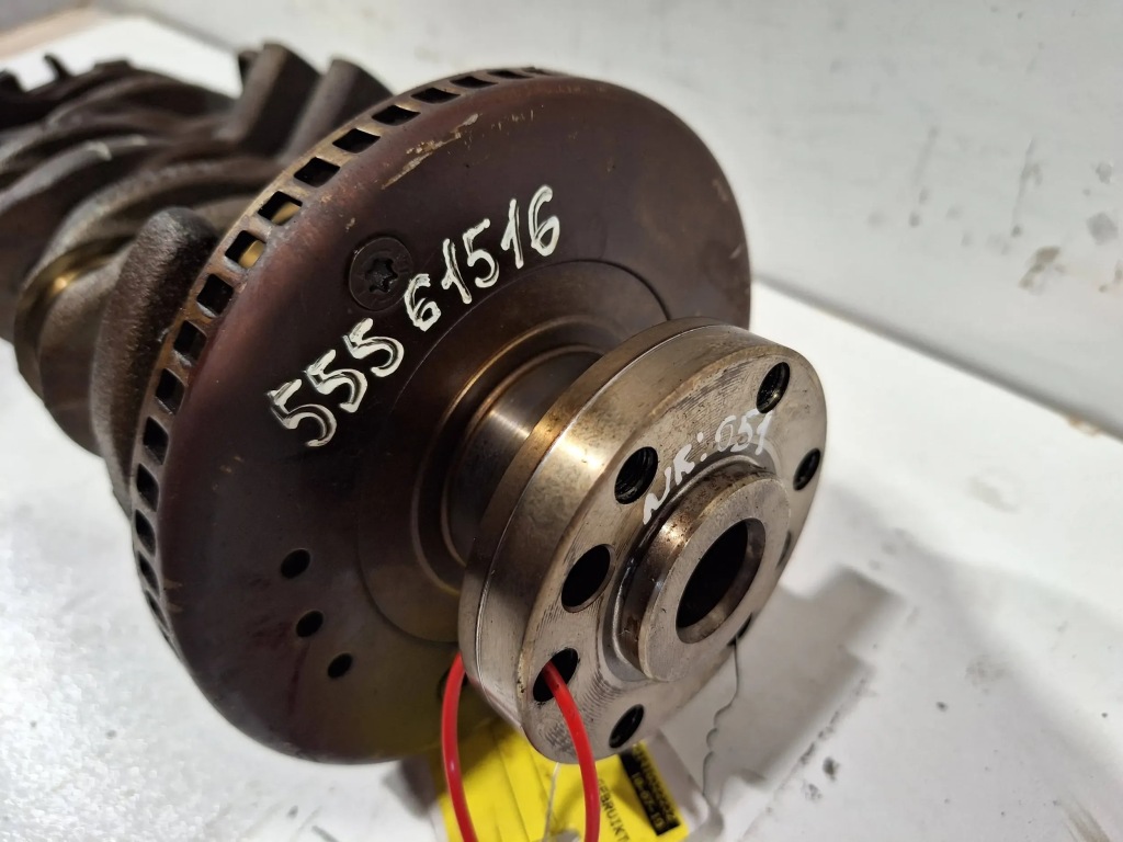 Wał коленчатый 55561516 opel corsa d astra j meriva 1.4 16v a14xer 09- номинал Доставка