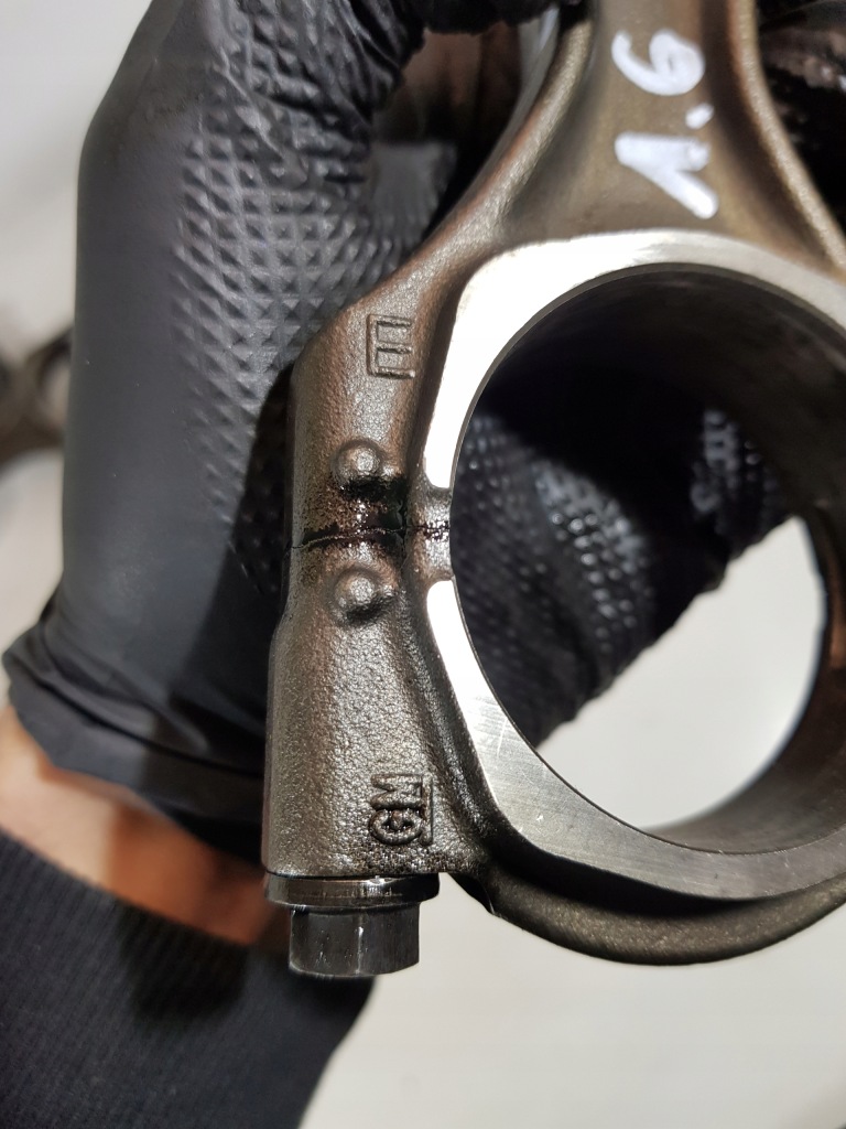 Поршень + шатун opel insignia astra k 1.6 cdti b16dte lwq Зі Шроту