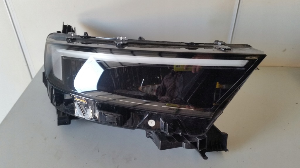 фото №1, Лампа фара opel mokka ii b