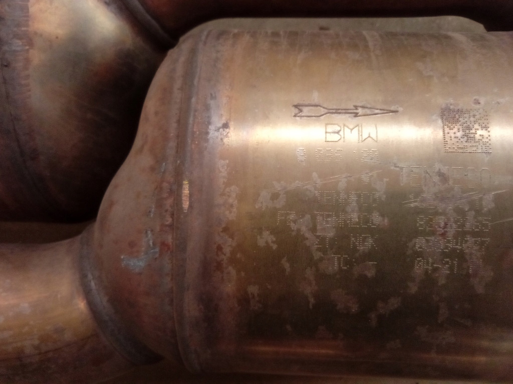 Bmw m4 g82 катализатор гаситель система выпускной 8088819 с Разборки