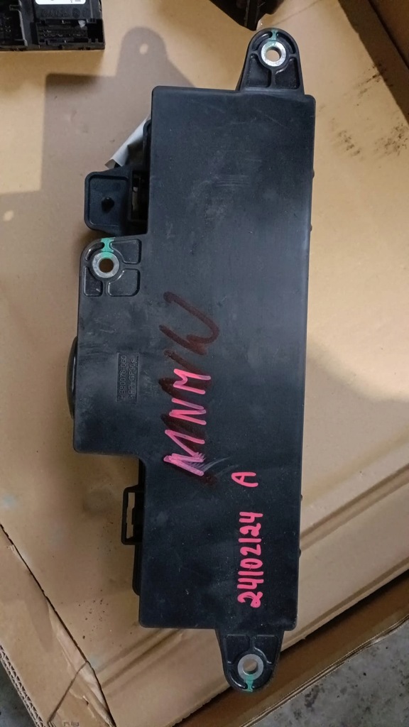 фото №1, Opel insignia помпа крышки электрический