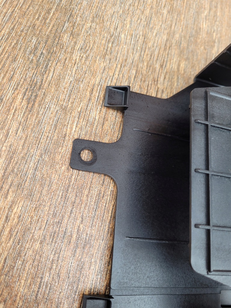 фото №9, Opel astra k v 2016 кронштейн комп'ютер