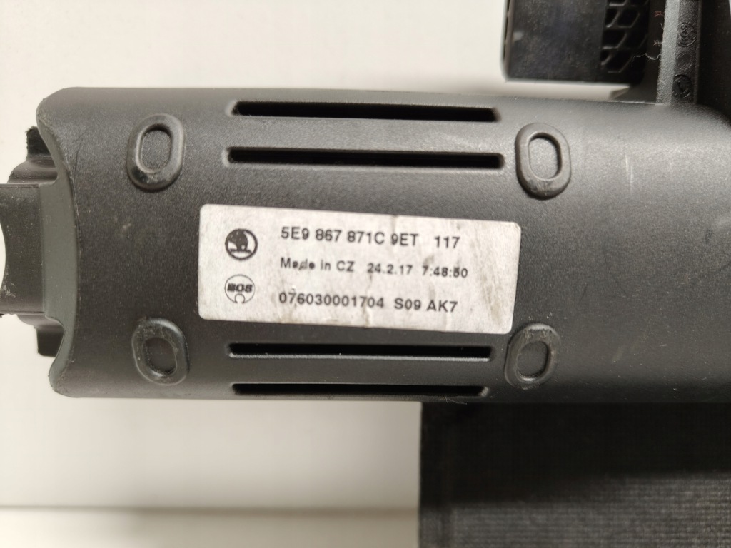 фото №9, Skoda octavia iii 5e9 шторка багажника оригинал 13-19