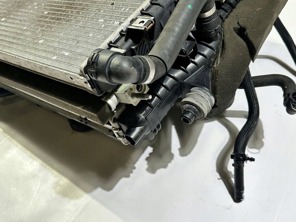 фото №5, Радиатор радиатор wody водяная вентилятор комплект jaguar f-type 3.0 2013+